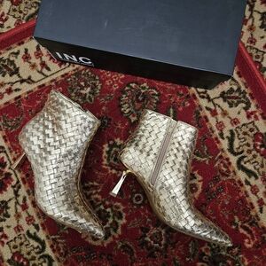 NWT ☆ INC/Macy's Ankle Boots, Size 6.5, Brand NEW!